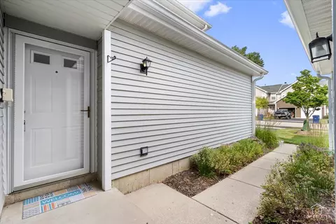 282 Partridge Ct, Algonquin, IL 60102 photo 3