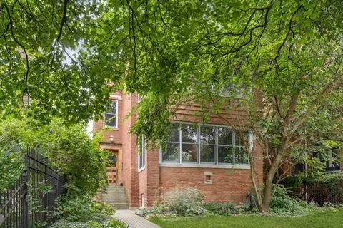 4625 N Dover St #2, Chicago, IL 60640
