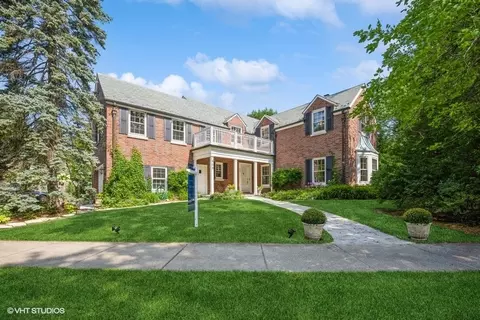 903 Sheridan Rd, Wilmette, IL 60091