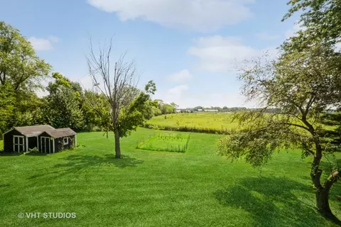 154 Scott Dr, East Dundee, IL 60118 photo 8