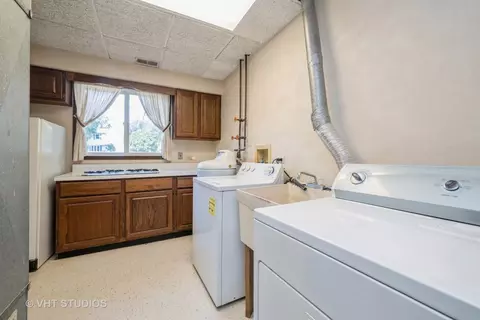 154 Scott Dr, East Dundee, IL 60118 photo 7