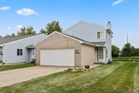 2915 Natalie Dr #0, Champaign, IL 61822