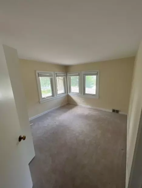 1011 Crest St, Wheaton, IL 60189 photo 15