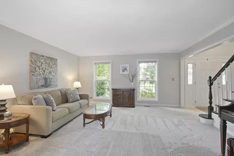 2468 Barkdoll Rd, Naperville, IL 60565 photo 6