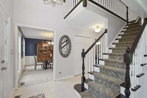 2468 Barkdoll Rd, Naperville, IL 60565 photo 4