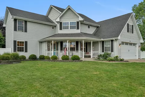 311 Deerpath Dr, Minooka, IL 60447