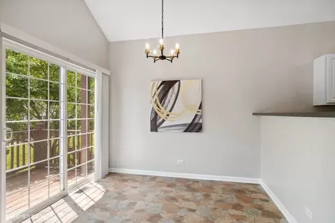 109 Enclave Cir #A, Bolingbrook, IL 60440 photo 7