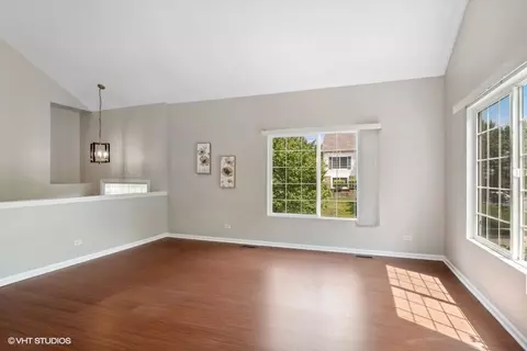109 Enclave Cir #A, Bolingbrook, IL 60440 photo 4