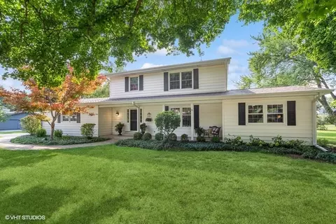 500 Melrose Ln, Crystal Lake, IL 60014
