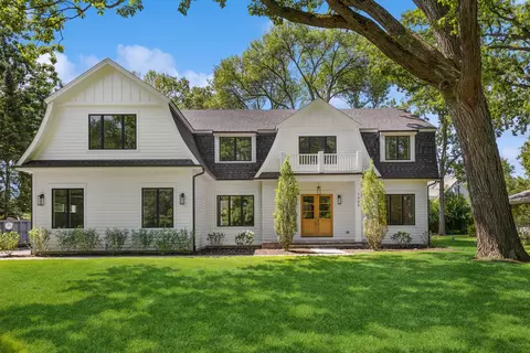 1405 Burr Oak Dr, Glenview, IL 60025