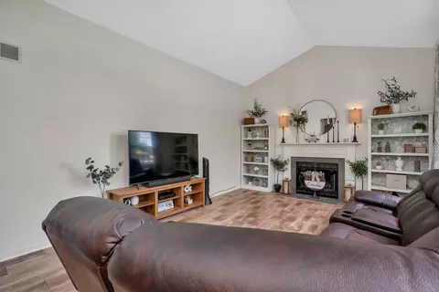 7310 Atkinson Cir, Plainfield, IL 60586 photo 20