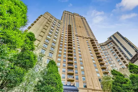 2550 N Lakeview Ave #S904, Chicago, IL 60614