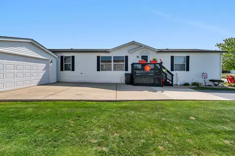 95 Partridge, Beecher, IL 60401