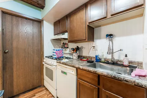 1310 Kenneth Cir #1310, Elgin, IL 60120 photo 10