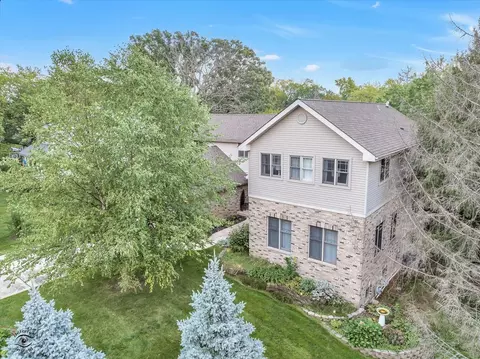 9 S753 Circle Ave, Willowbrook, IL 60527 photo 37