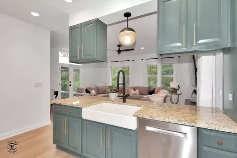 9 S753 Circle Ave, Willowbrook, IL 60527 photo 12