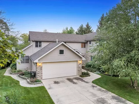 9 S753 Circle Ave, Willowbrook, IL 60527 photo 38