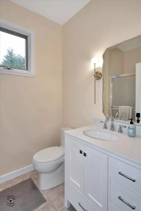 9 S753 Circle Ave, Willowbrook, IL 60527 photo 17