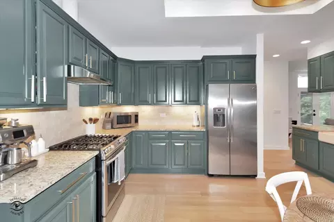 9 S753 Circle Ave, Willowbrook, IL 60527 photo 9