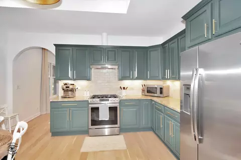 9 S753 Circle Ave, Willowbrook, IL 60527 photo 11