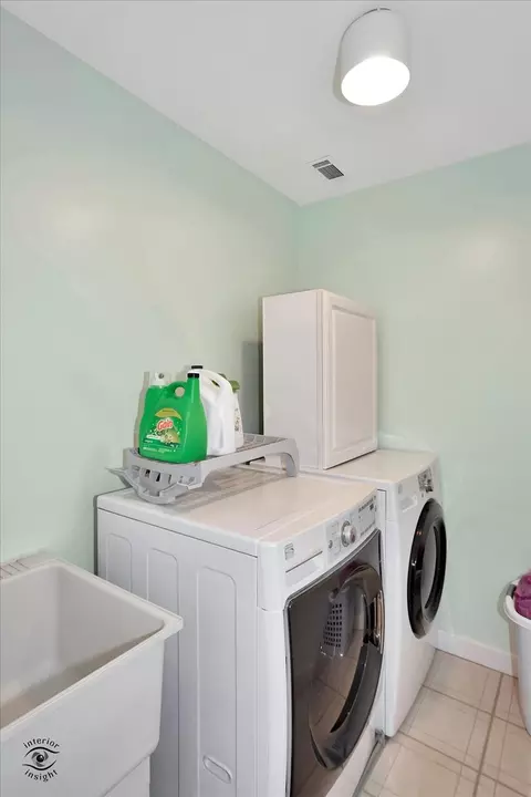 9 S753 Circle Ave, Willowbrook, IL 60527 photo 30