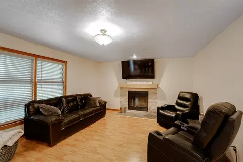 22 Edgewood Ct, Bloomington, IL 61701 photo 20