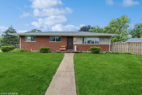 473 W Millers Rd, Des Plaines, IL 60016