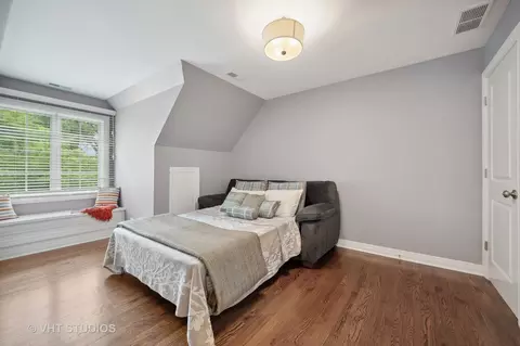 595 Dundee Rd, Glencoe, IL 60022 photo 29