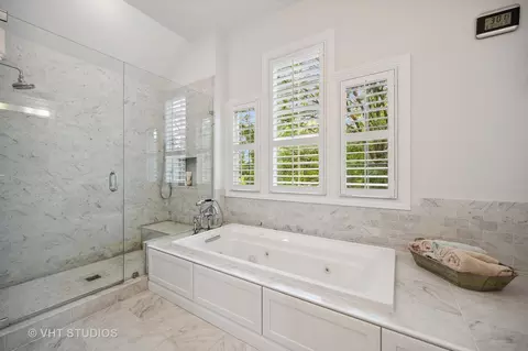 595 Dundee Rd, Glencoe, IL 60022 photo 25