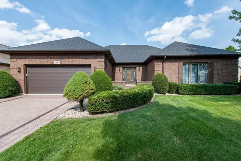 25073 W Nicklaus Way, Antioch, IL 60002