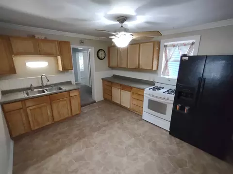 424 E North St, Morris, IL 60450 photo 4