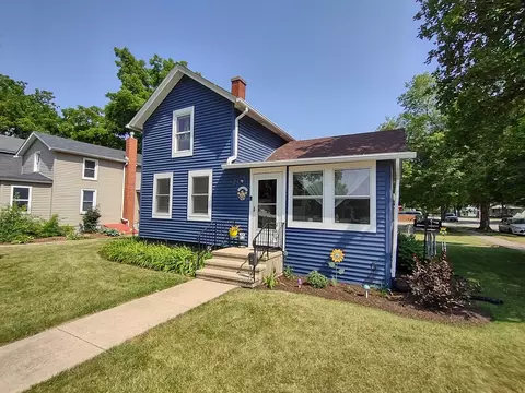 424 E North St, Morris, IL 60450