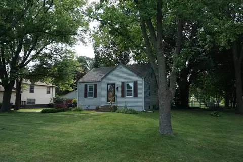 10357 W Ames Ave, Beach Park, IL 60099 photo 4