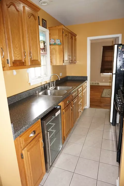 10357 W Ames Ave, Beach Park, IL 60099 photo 6