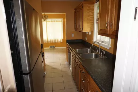 10357 W Ames Ave, Beach Park, IL 60099 photo 7