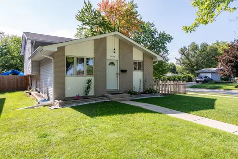 3000 Ezekiel Ave, Zion, IL 60099