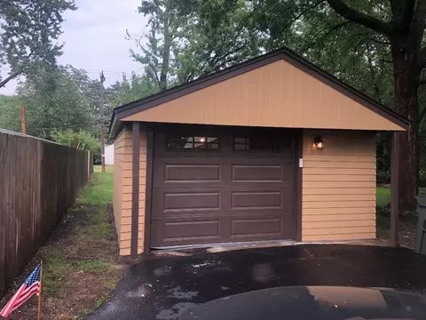 2902 Dove St, Rolling Meadows, IL 60008 photo 3