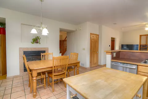 7 Valley Dr, Oakwood Hills, IL 60013 photo 9