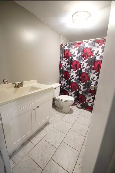 2115 W 49th Pl, Gary, IN 46408 photo 15