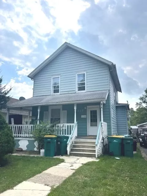 327 S Ottawa St, Joliet, IL 60436