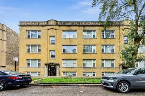 2319 W Rosemont Ave #2, Chicago, IL 60645