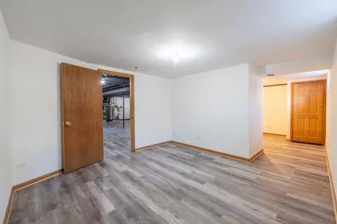 37 W137 Brookside Dr, Elgin, IL 60124 photo 22