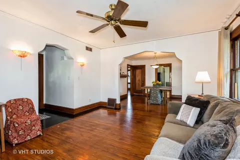 29 N Edison Ave, Elgin, IL 60123 photo 8