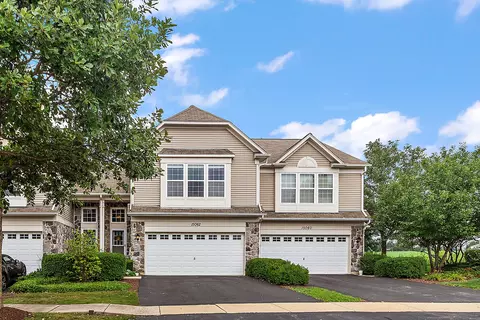 15062 W Sagebrush Ln, Lockport, IL 60441