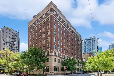 1255 N State Pkwy #5G, Chicago, IL 60610