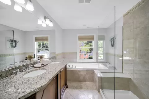 901 S Wheaton Ave, Wheaton, IL 60189 photo 27