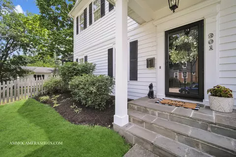 901 S Wheaton Ave, Wheaton, IL 60189 photo 4