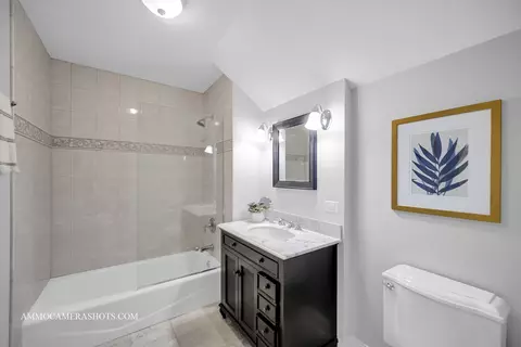 901 S Wheaton Ave, Wheaton, IL 60189 photo 24