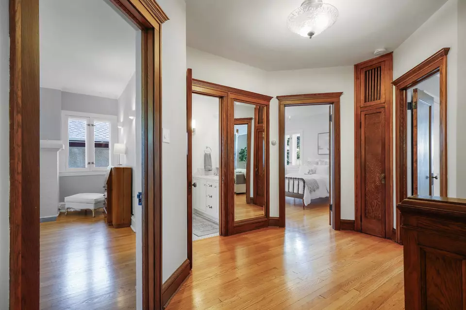 735 Columbian Ave, Oak Park, IL 60302 photo 27