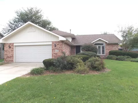 16429 Spangler Rd, Plainfield, IL 60586